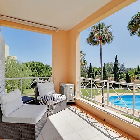 Palm Tree With Pool By Homing דירה *